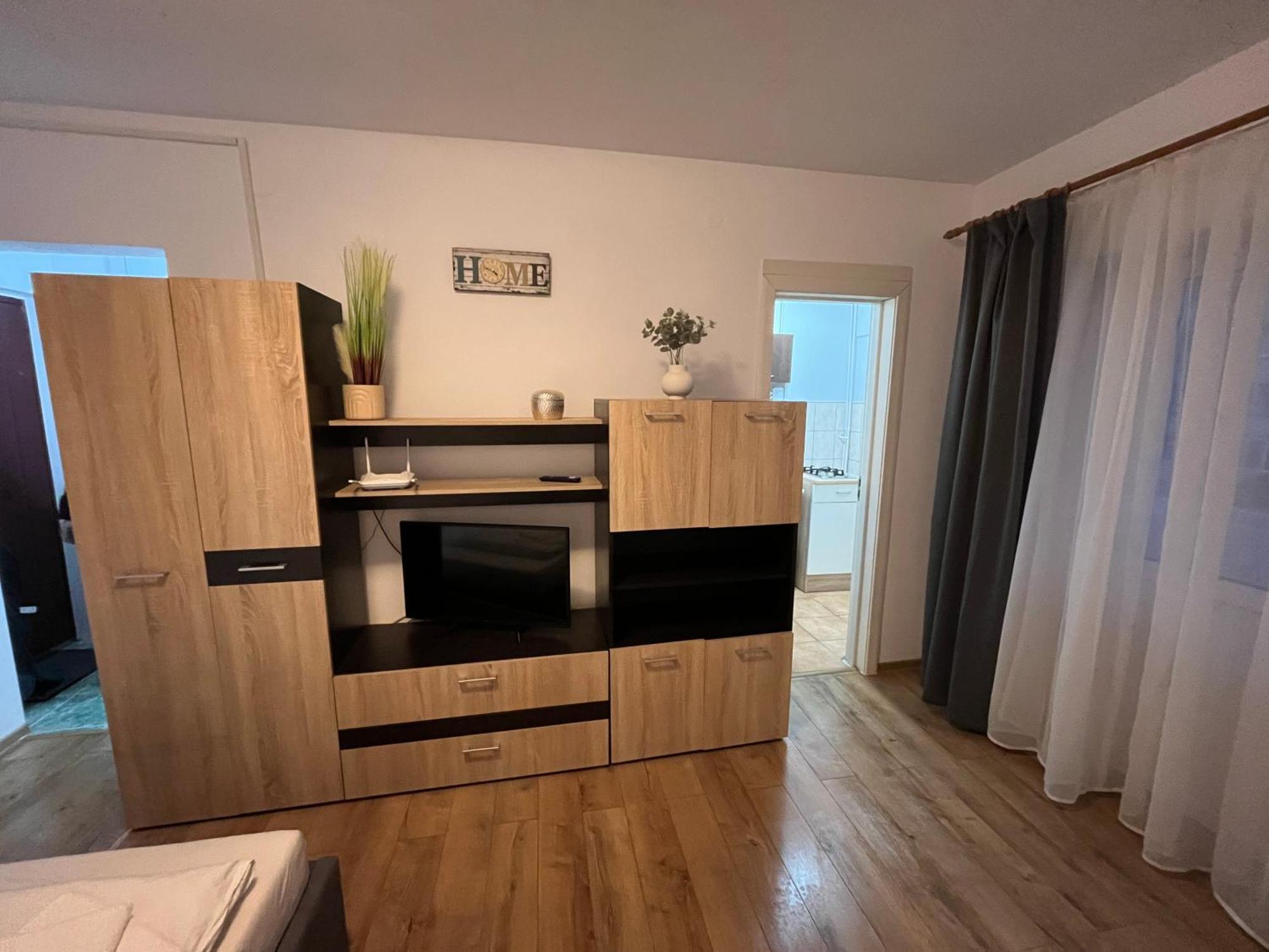 Focus Hun 2 Appartement Miercurea Ciuc Buitenkant foto